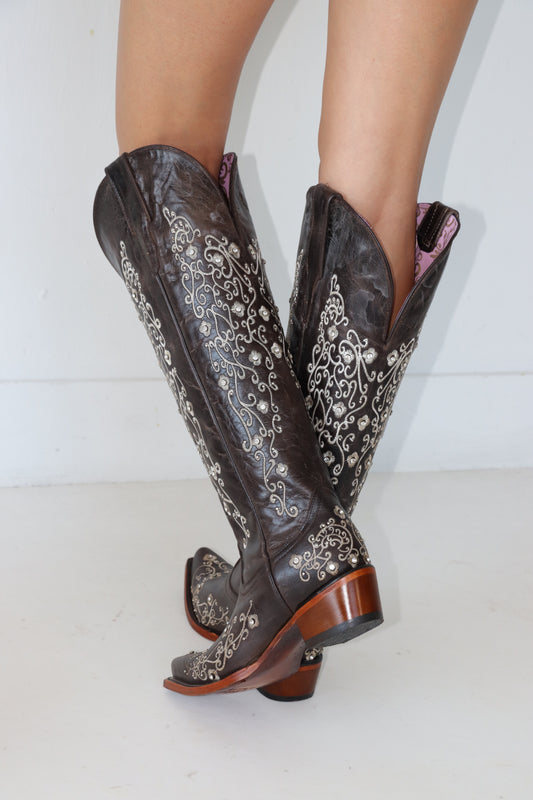 Daisy Abilene Tall Western Boot w/ Rhinestones